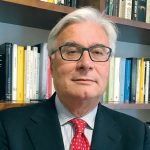 Le molte intelligenze che ci guideranno 1 Il professore Andrea Stella, Ordinario di Chirurgia Vascolare all’Università di Bologna